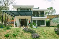 Shanti Wellness Sanctuary Da Lat Hotels near Golden Valley