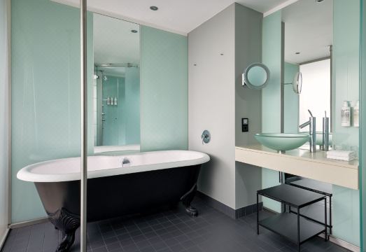 1. 르 메르디앙 비..