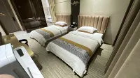 Yichun Xinqian Hotel