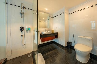 エグゼクティブ ツインまたはダブル サイゴン プリンス ホテル(旧ダクストン ホテル サイゴン)の写真