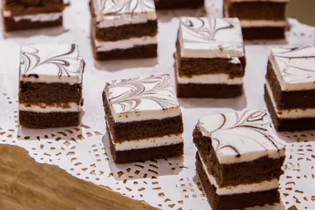 Mover Hotel（Dalian Economic and Technological Development Zone Jinma Road Store） Отели рядом с достопримечательностью «Dalian Minzu University»