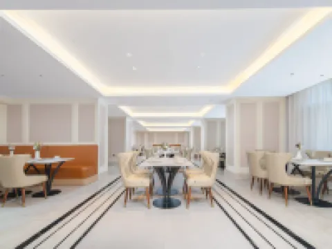 Vienna Hotel (Xuanwei Meihuan Square Branch) Hotels in Xuanwei