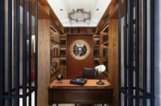 James Joyce Coffetel Hotel (Xiangyang Ancient City Tanxi Road)