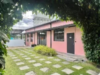 Reserve The Cozytainer