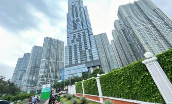 Vinhomes Central Park- Serviced Apartment