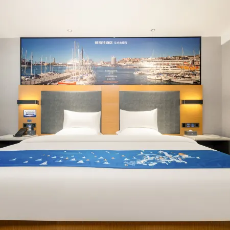Yeste Hotel (Yulin Jiangbin Road Cross Street)