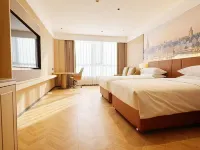 Fabuge Hotel (Wanruifu Plaza) Hotels near Baolinchan Temple