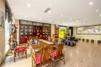 Qianhe Hotel Hotels in Pu'er