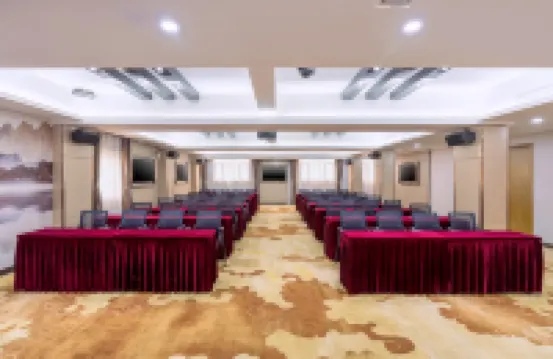 Huaxin Hotel(Zhuhai Daxin Xinduhui Branch)