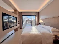 Altay Shanyun Hotel (Jiangjunshan Ski Resort)