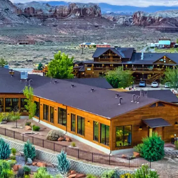 Desert Rose Resort & Cabins