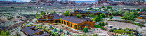 Desert Rose Resort & Cabins Hotels in Bluff