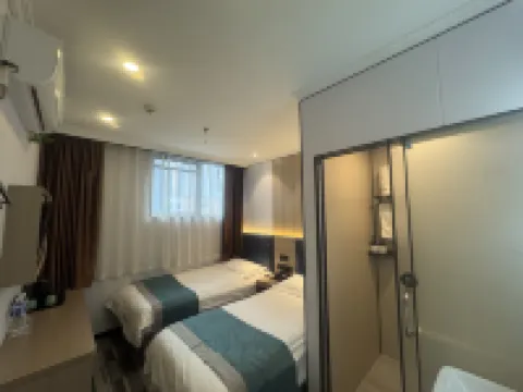 Cay Man Hotel (Beijing Shuangqiao Subway Station)