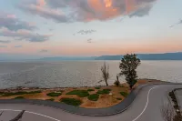 inn  roadhouse  tavern hostel Dali