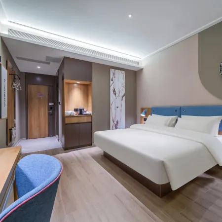 Qian Tu Hotel(Chongqing Wushan County Municipal Plaza)