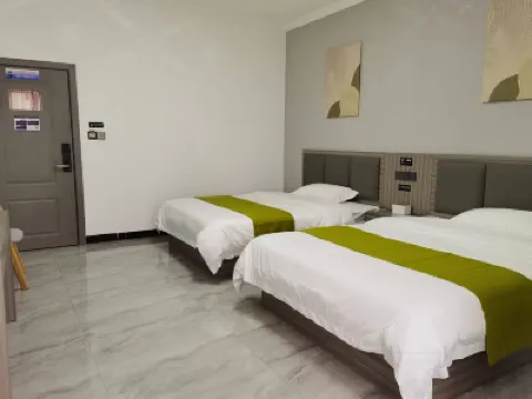 Baili Azalea Jingchen Inn Hotels near Baili Dujuan Pudi Scenic Area