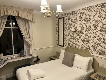 Lynwood Guest House Отели рядом с достопримечательностью «Брокхол он Уиндермир»