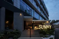 SUNNY Hotel