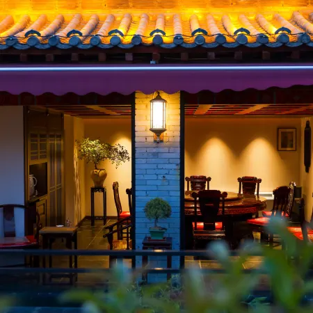 Honglu Garden Hotel (Xi'an Zhonggulou Huimin Street Branch)
