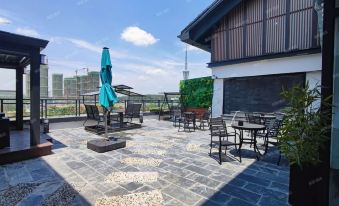 Guli Youran Homestay (Lixin Wanda Plaza Branch)