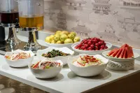 Meilihao Hotel (Luoyang Luoyi Ancient City Cross Street Branch) - Pools
