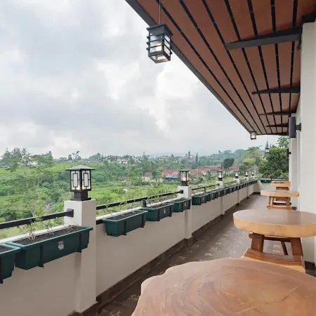 Mamifokobo Hotel & Glamping