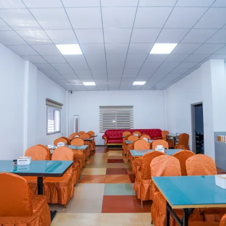 Xinyue Business Hotel