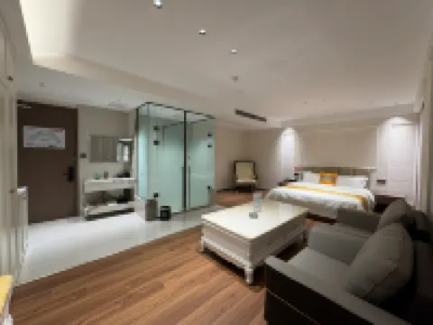 Pleasure Hotel Hotels in Dangshan