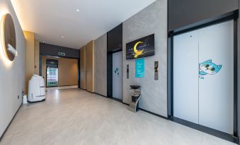 City Comfort Inn Hotel(Xiantao Land Tax Store)
