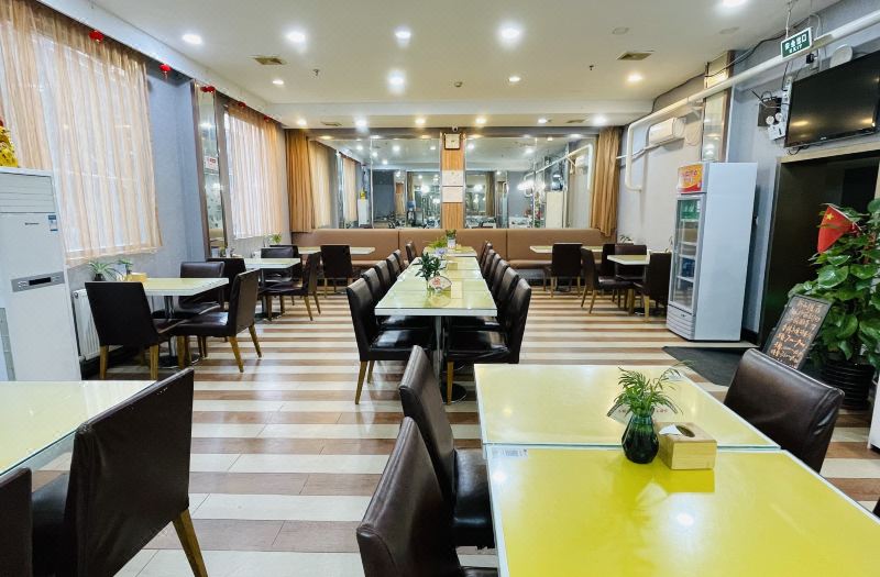 Joyinn Hotel (Beijing Tongren Hospital Chong Wen Men Subway Station )
