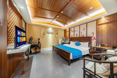 AURORA E-Sports Hotel（Kunming Derun Langyue Bay Agricultural University Branch）