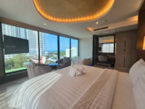 The TJ Hotel Hotels near Jomtien Beach