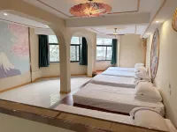 ZhengRun E-sport Hotel