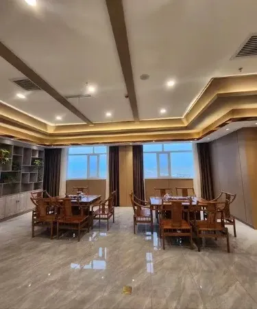 Mandula International Hotel