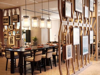 レストラン ヒルトン・ホアヒン・リゾート&スパの写真