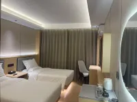 Tuke Qingju Hotel (Chifeng Linxi No.1 Middle School Branch)