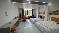 Xinyi Apartment