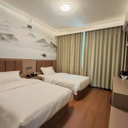 Luoyi Hotel