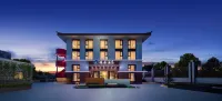 Ningbo Jiangbei Yiju Hotel Отели рядом с достопримечательностью «Чжэцзян Электроиндустриальный и Бизнес-школа»