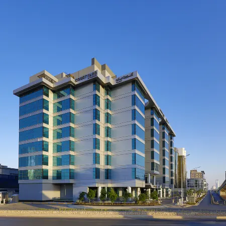 Courtyard Riyadh Northern Ring Road Отели рядом с достопримечательностью «Парк Эр-Рияда»