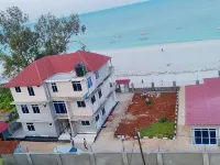 Uroa Beachfront 2BR • Balcony • Free Wi-Fi - balcony