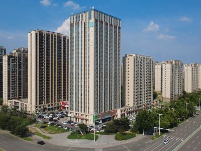 Boyanyu Smart Light Luxury Apartment (Sunshine Union Hospital&Wuyue Plaza Branch)