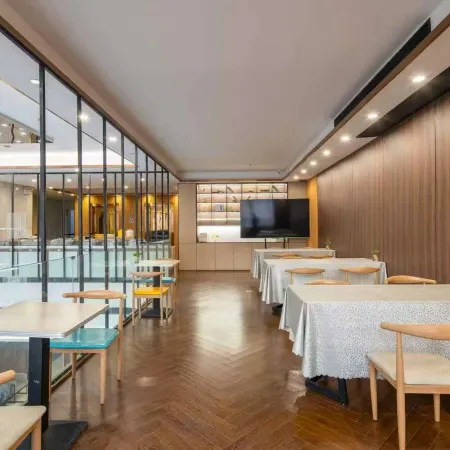 Zijin Business City Hotel (Xiao County Administrative Avenue People's Hospital)