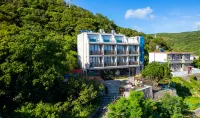 Wukong Seaview Hostel