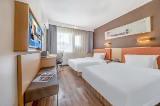 Lechen Hotel (Zunyi Conference Site) Hotels in 