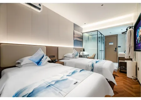 Luohe Yinghua Light Luxury Hotel Отели рядом с достопримечательностью «Huanghe Square»