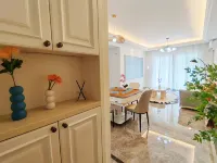 Tumeiji Cinema-style Homestay (Zunyi Wuyue Plaza)