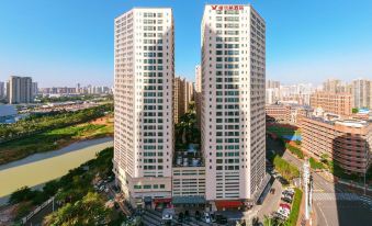 Vienna Hotel (Haikou Qilou Old Street Provincial Government Branch)