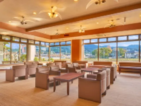 โอเอโดะ ออนเซ็น โมโนกาตาริ อุเรชิโนะคัง โรงแรมในอุเระชิโนะ