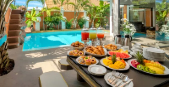 TUCHELAND 芭達雅步行街豪華泳池別墅